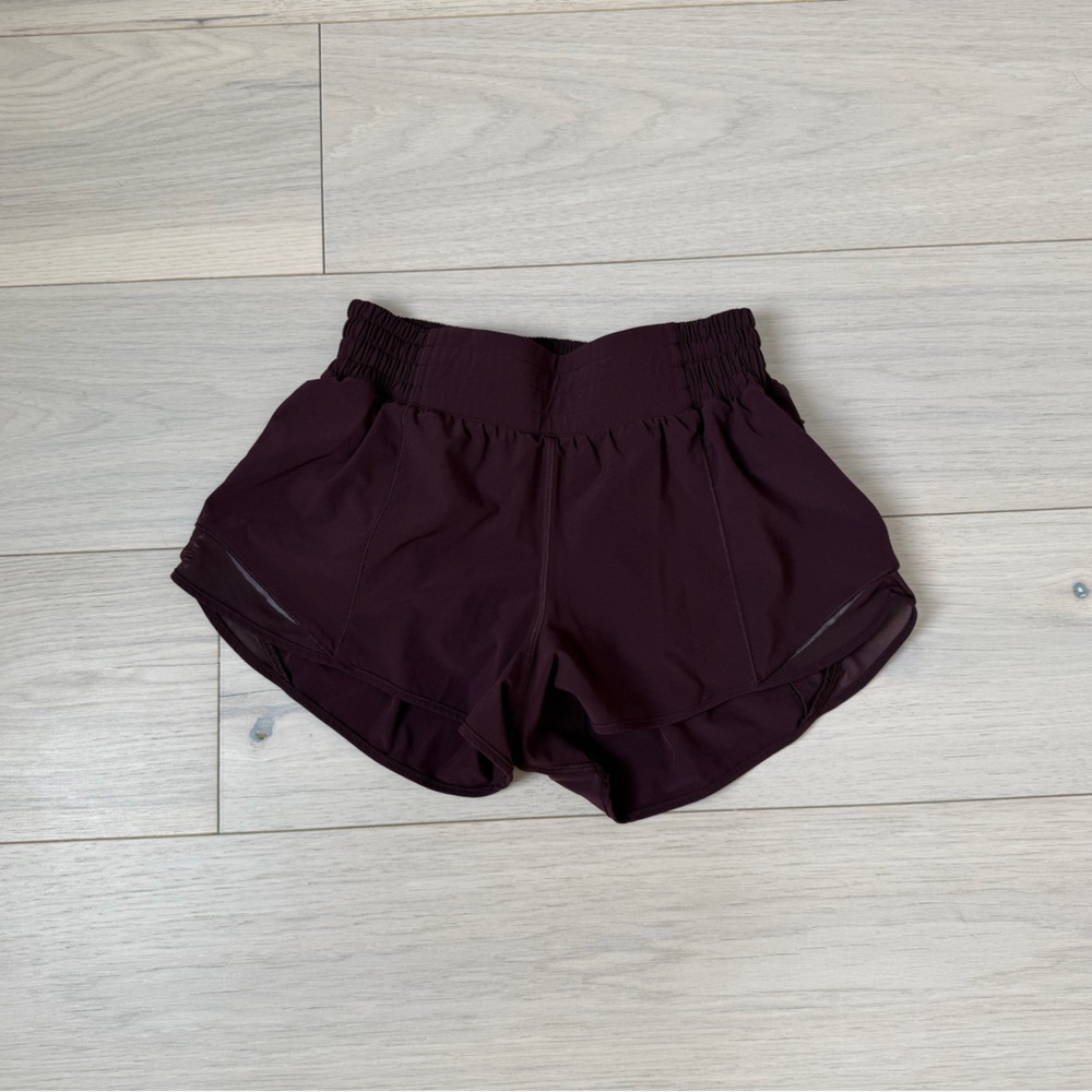 [Lululemon] Shorts in Deep Plum/Magenta/Merlot/Darker Wine